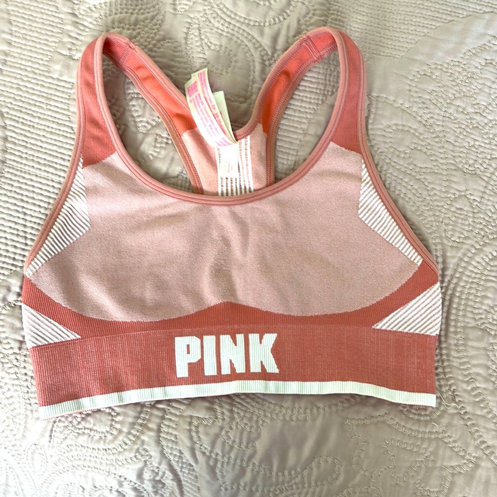 Pink sports bra, good condition, worn only few times